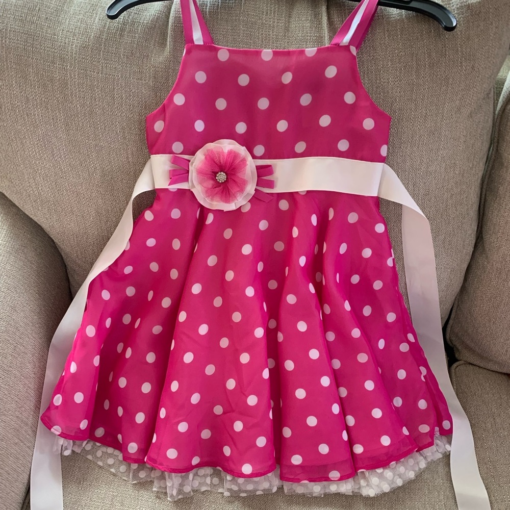 Girls dress